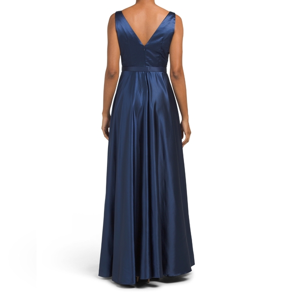 marina deep v belted stretched charmeuse gown - Picture 2 of 15